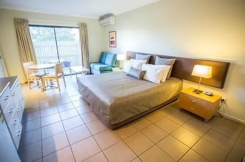 Spinifex Motel And Serviced Apartments Mount Isa 4*,